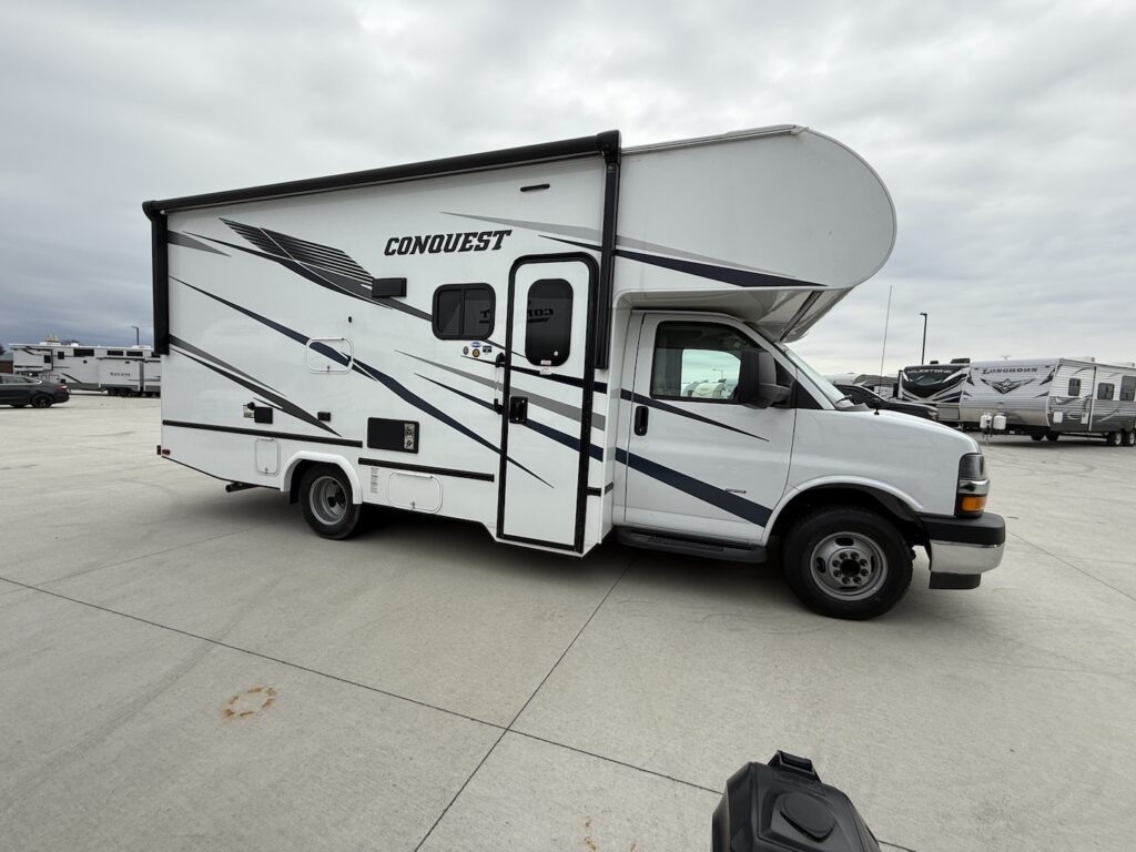 2025 Conquest W6220LE