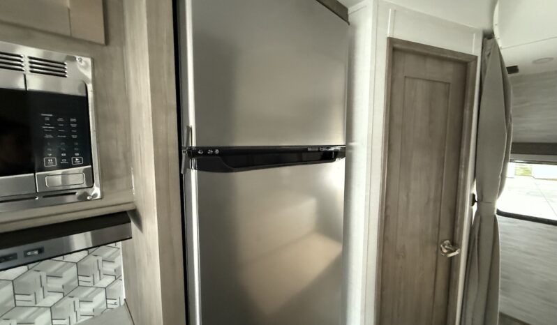 2025 Conquest W6220LE full