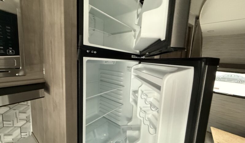 2025 Conquest W6220LE full