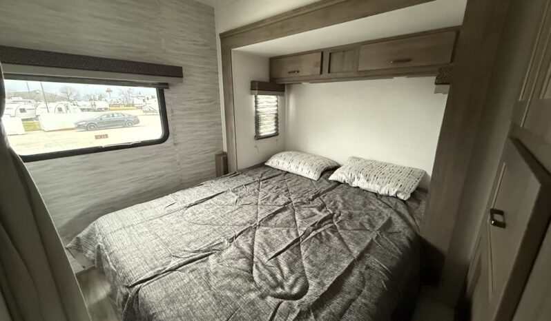 2025 Conquest W6220LE full