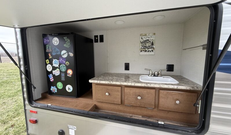 2021 Navigation Series M-321TBOK full