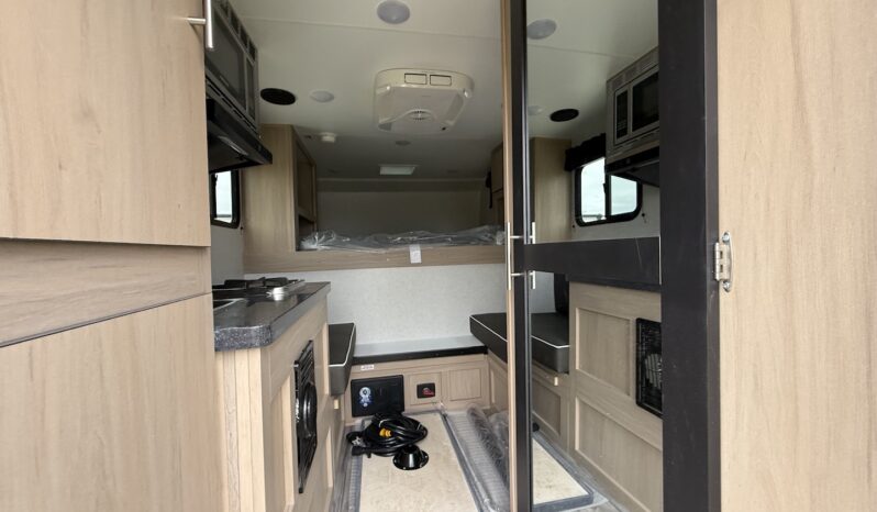 2025 Travel Lite RV 775U full