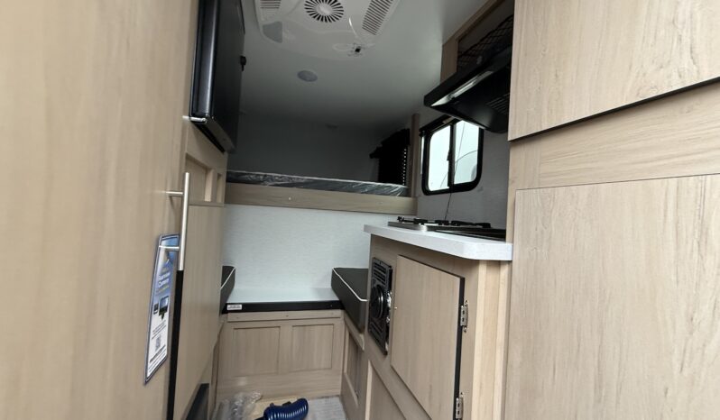 2025 Travel Lite RV 550U-XS full