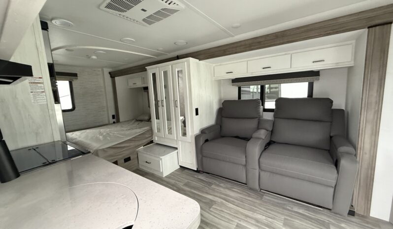 2024 BT Cruiser 5245B full