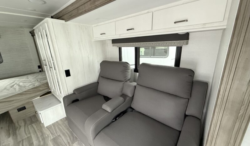 2024 BT Cruiser 5245B full