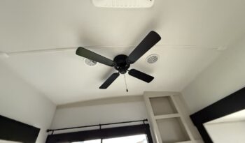 2025 Salem Hemisphere 38VERANDA full