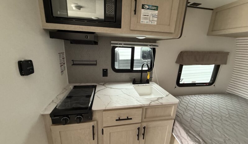 2025 Shasta 16BH full