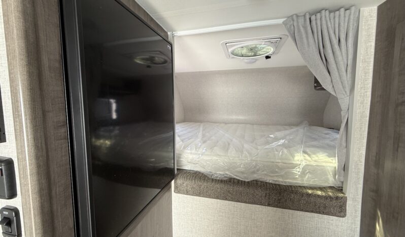 2026 Lance Squire SQ805 full