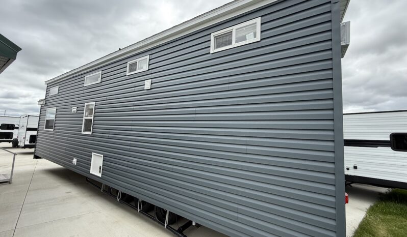 2025 Summit 40CKCL full