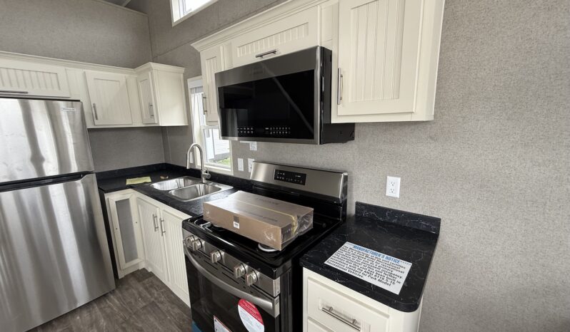 2025 Summit 40CKCL full