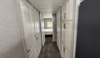 2025 Summit 40CKCL full