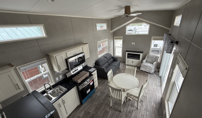 2025 Summit 40CKCL full