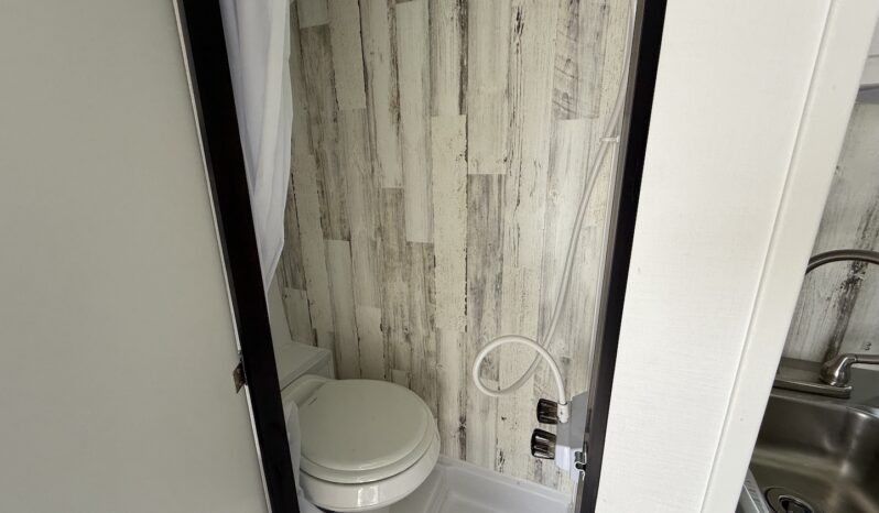 2025 Travel Lite Rove Lite 14FDC full