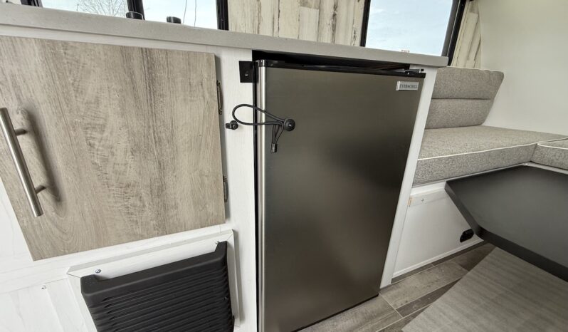 2025 Travel Lite Rove Lite 14FDC full