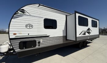 2025 Viking 262DBS full