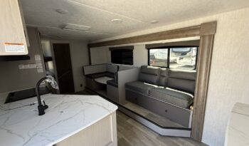 2025 Viking 262DBS full