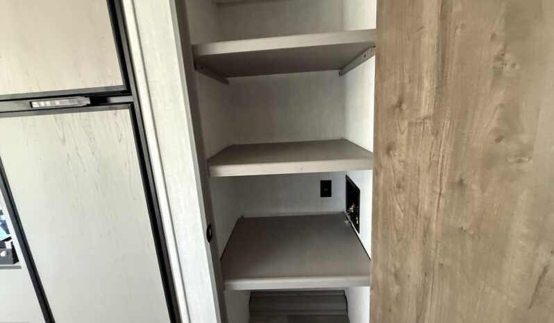 2025 Viking 262DBS full