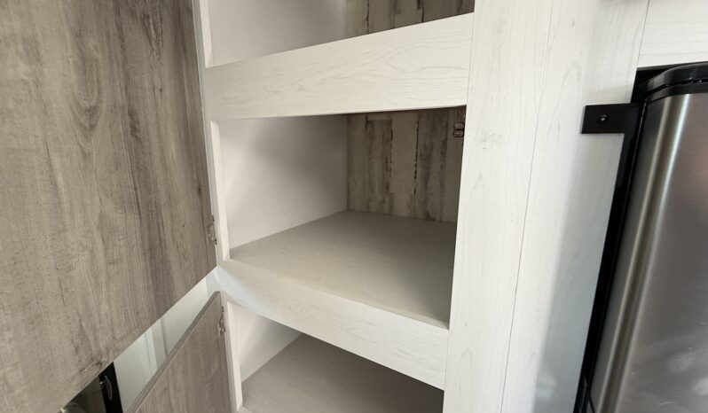 2025 Travel Lite Rove XL 17DB full