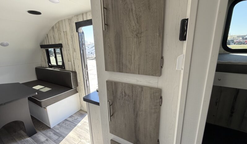 2025 Travel Lite Rove XL 17DB full