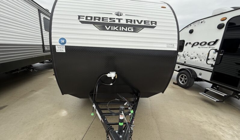 2025 Viking Saga 17BH full