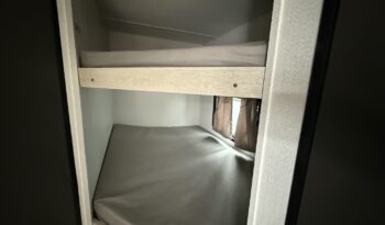 2025 Shasta Oasis 18DBL full