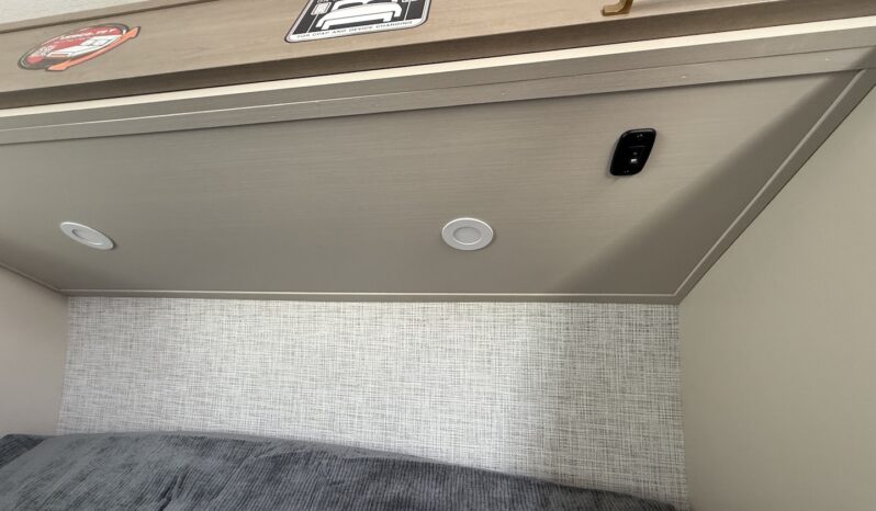 2025 Salem Hemisphere 24RDHL full