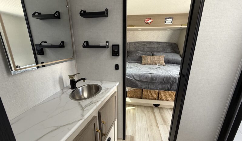 2025 Salem Hemisphere 24RDHL full