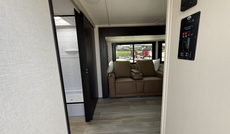 2025 Salem Hemisphere 25RBHL full