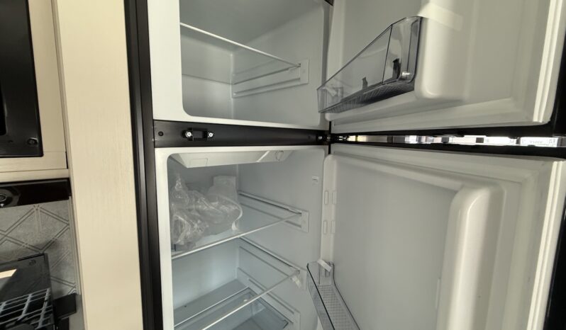 2025 Salem Hemisphere 25RBHL full