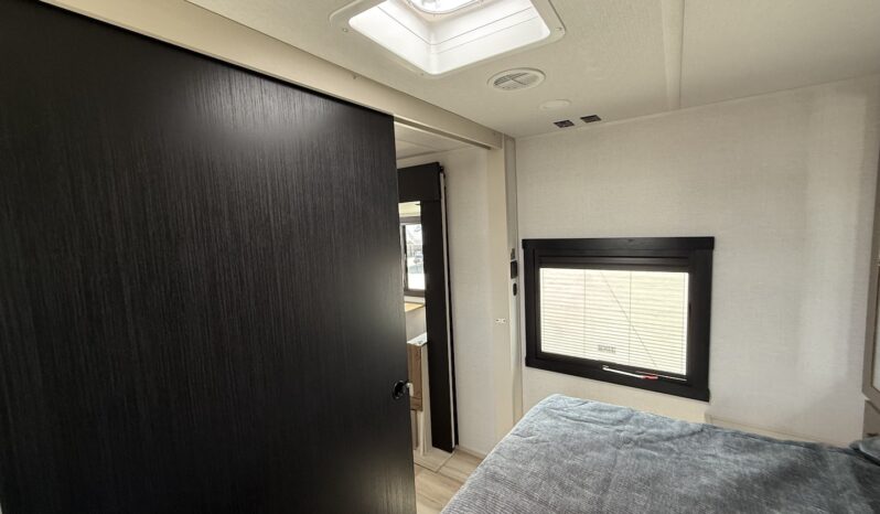 2025 Salem Hemisphere 25RBHL full