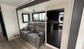 2025 Shasta Oasis I-5 526RBS full