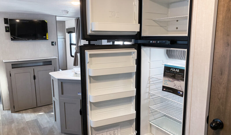 2025 Viking 262DBS full