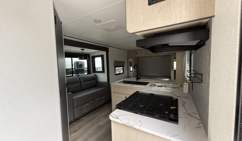 2025 Shasta Oasis 20RB full