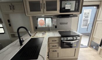 2025 Shasta Oasis 20RB full