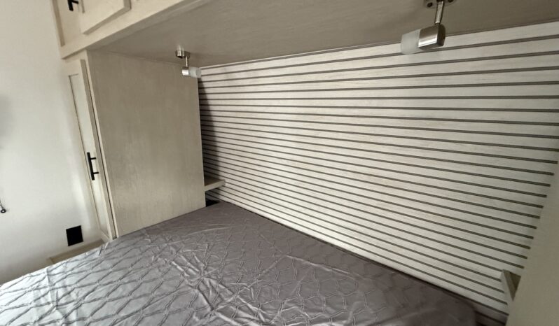 2025 Shasta Oasis 20RB full