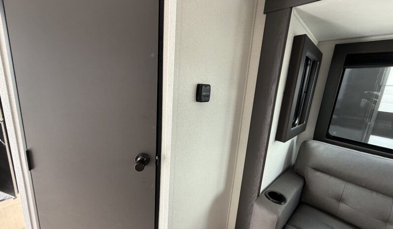 2025 Shasta Oasis 20RB full