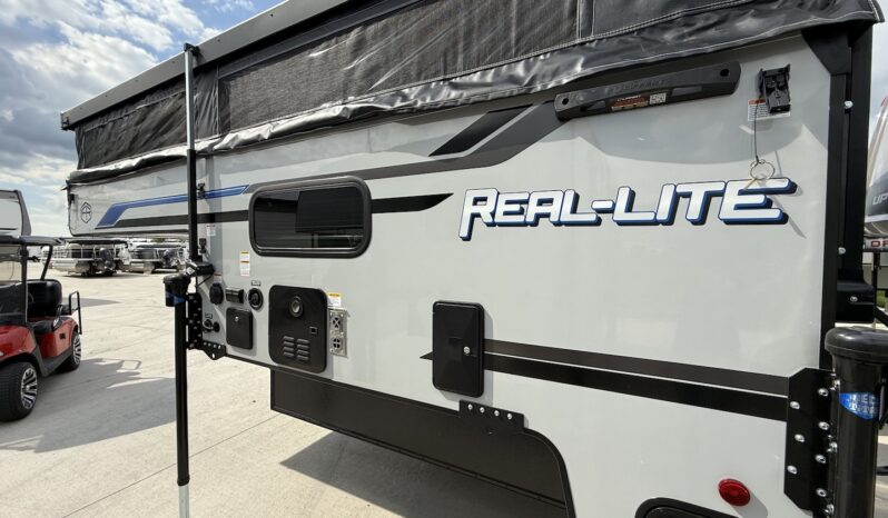 2025 Palomino Real Lite SS-1608 full