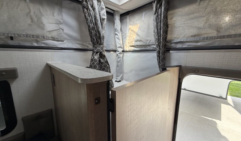 2025 Palomino Real Lite SS-1608 full