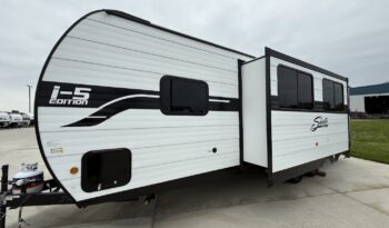 2025 Shasta Oasis I-5 526DB full