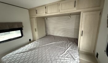 2025 Shasta Oasis I-5 526DB full