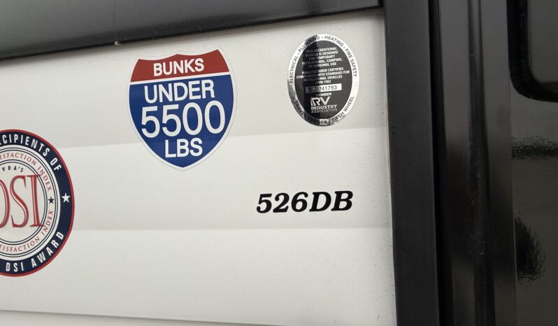 2025 Shasta Oasis I-5 526DB full