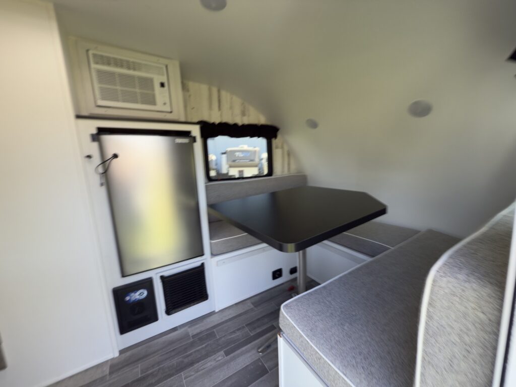 2025 Travel Lite Rove Lite 14BHC