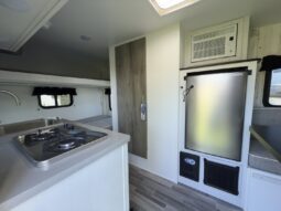 2025 Travel Lite Rove Lite 14BHC full