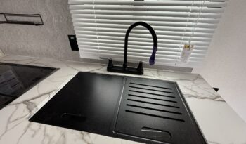 2025 Shasta Oasis I-5 526BH full