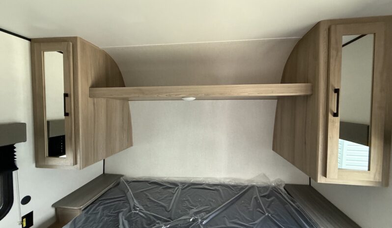 2025 Coleman 25REX full