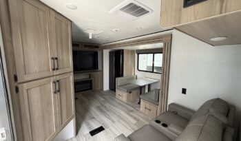 2025 Coleman 25REX full