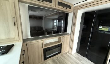 2025 Coleman 25REX full