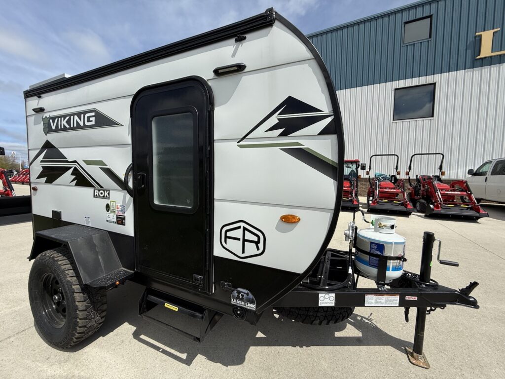 2025 Viking ROK 8000