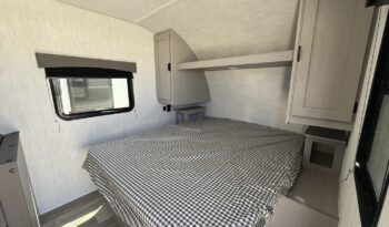 2025 Viking 17FQ full