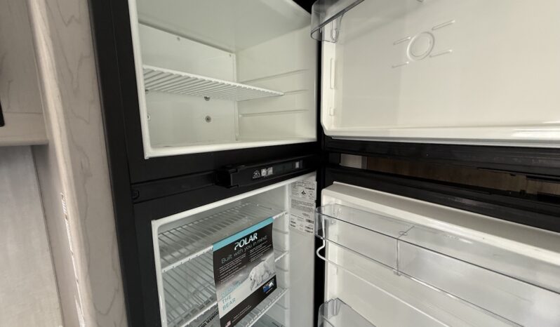 2025 Viking 17FQ full